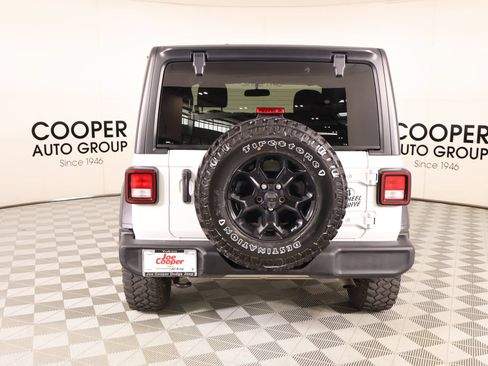 Used 2023 Jeep Wrangler Sport AWD/4WD image 20