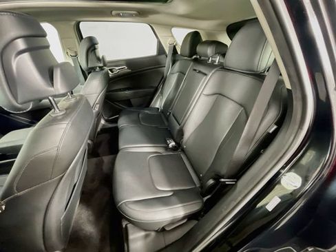 Used 2025 Kia Sportage EX w/ Premium Package FWD image 26