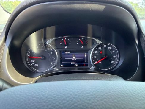 Used 2023 GMC Terrain SLE w/ Driver Convenience Package FWD image 13