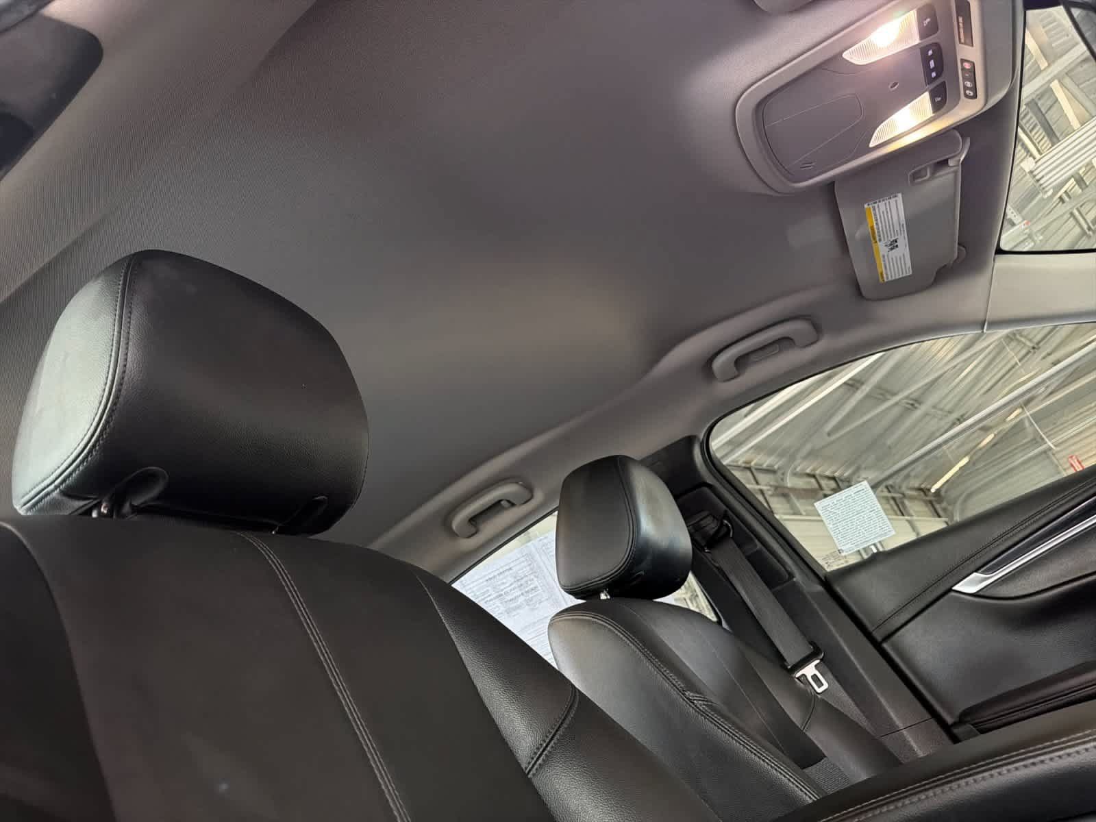 Used 2019 Chevrolet Impala LT FWD image 16