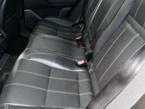 Used 2018 Land Rover Range Rover Velar S AWD/4WD image 52