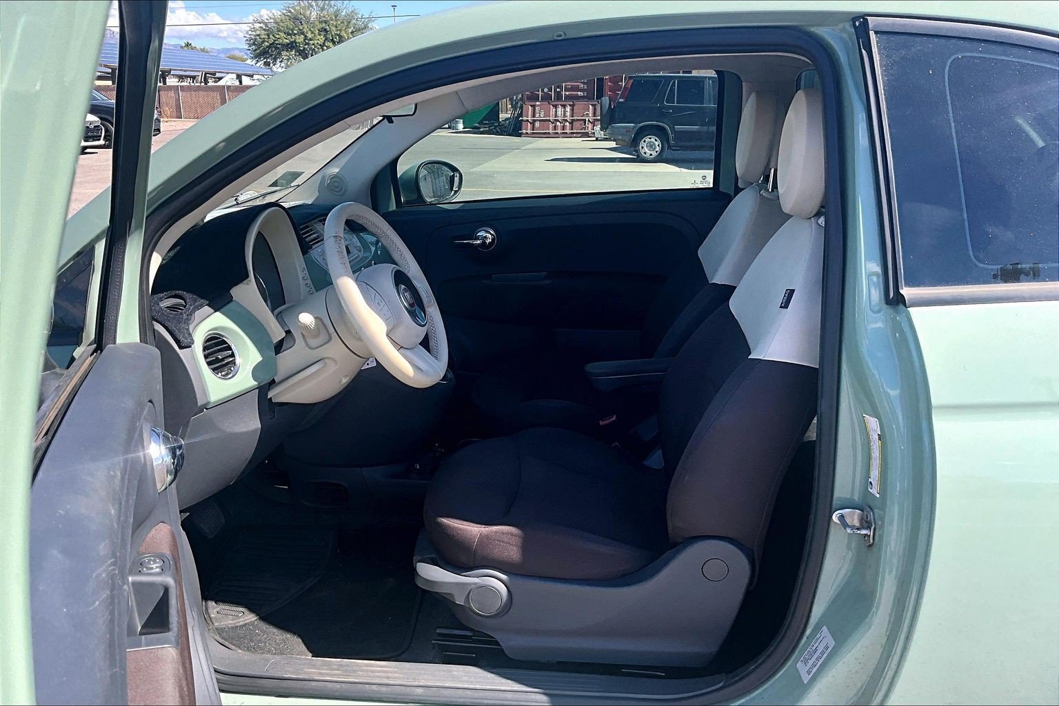 Used 2015 FIAT 500 Pop FWD image 6