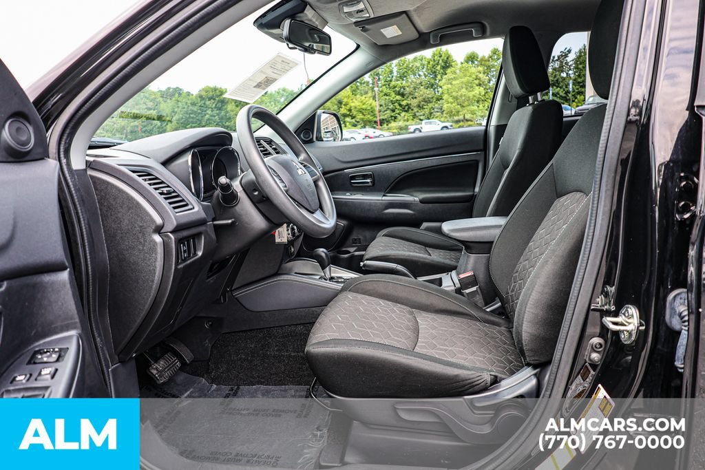 Used 2024 Mitsubishi Outlander Sport ES AWD/4WD image 17