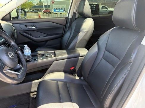 Used 2023 Nissan Rogue SL w/ SL Premium Package AWD/4WD image 10