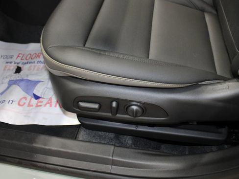 New 2026 Chevrolet Trax ACTIV w/ Driver Confidence Package image 13