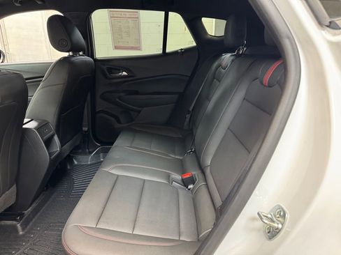 Used 2024 Chevrolet Trax RS w/ Driver Confidence Package FWD image 16