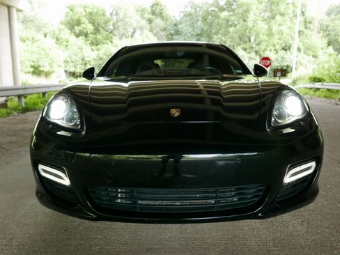 Used 2012 Porsche Panamera Turbo S image 43