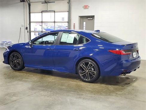 Used 2025 Toyota Camry XSE image 6