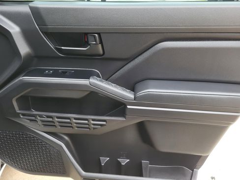 Used 2025 Toyota Tacoma SR RWD image 13