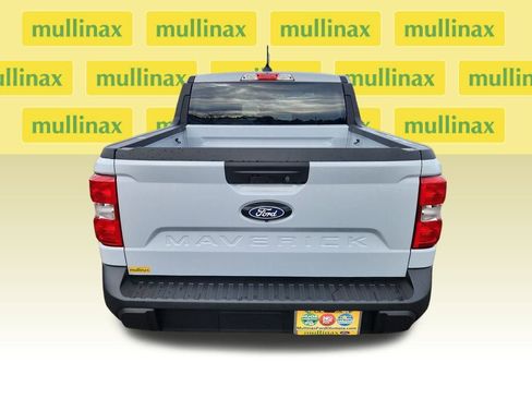 New 2025 Ford Maverick XL image 4