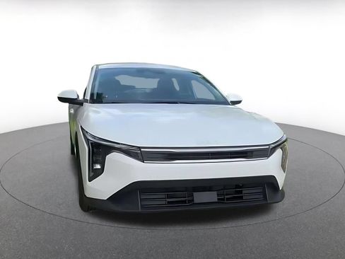 Used 2026 Kia K4 FWD image 2