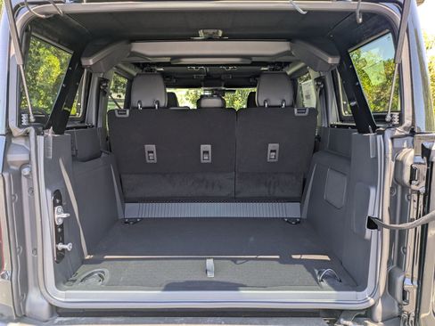 New 2026 Ford Bronco Outer Banks w/ Sasquatch Package AWD/4WD image 15