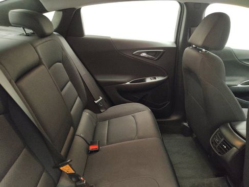 Used 2024 Chevrolet Malibu LT FWD image 19