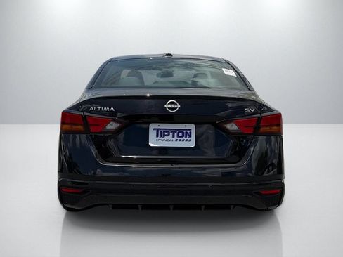Used 2023 Nissan Altima 2.5 SV FWD image 6