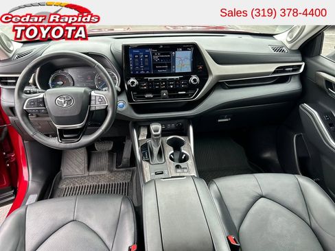 Used 2022 Toyota Highlander Limited AWD/4WD image 13