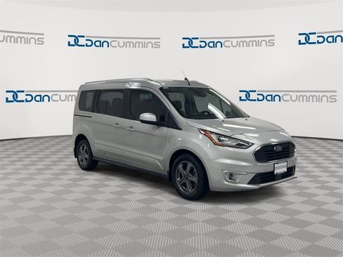 Used 2023 Ford Transit Connect Titanium w/ Trailer Tow Package image 2