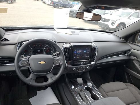 Certified 2023 Chevrolet Traverse LT FWD image 26