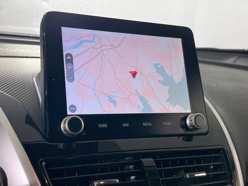 Used 2023 Mitsubishi Eclipse Cross SE image 13