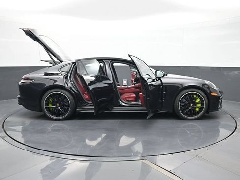 Certified 2021 Porsche Panamera Turbo S AWD/4WD image 34