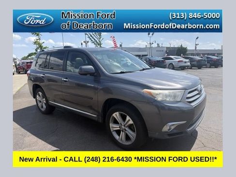 Used 2012 Toyota Highlander Limited w/ Tow Pkg AWD/4WD image 1