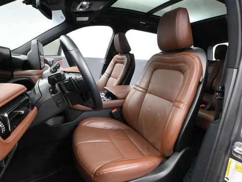 Used 2025 Lincoln Aviator Reserve w/ Jet Appearance Package image 25