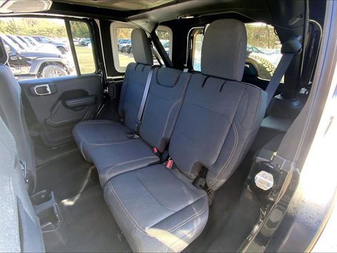 Certified 2024 Jeep Wrangler Willys image 18