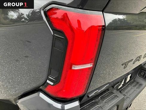 Certified 2024 Toyota Tacoma SR5 AWD/4WD image 14