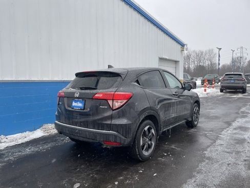Used 2018 Honda HR-V EX image 8