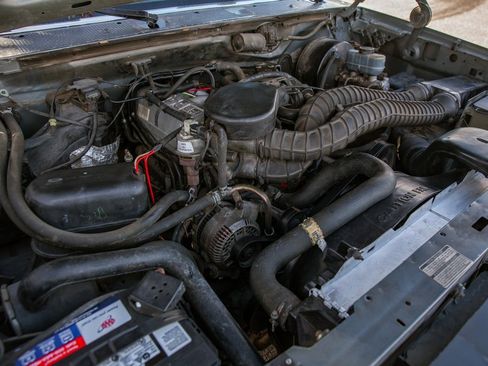 Used 1993 Ford F250 XL image 13