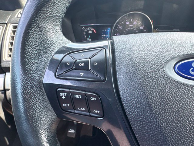 Used 2018 Ford Explorer XLT w/ Equipment Group 202A FWD image 25