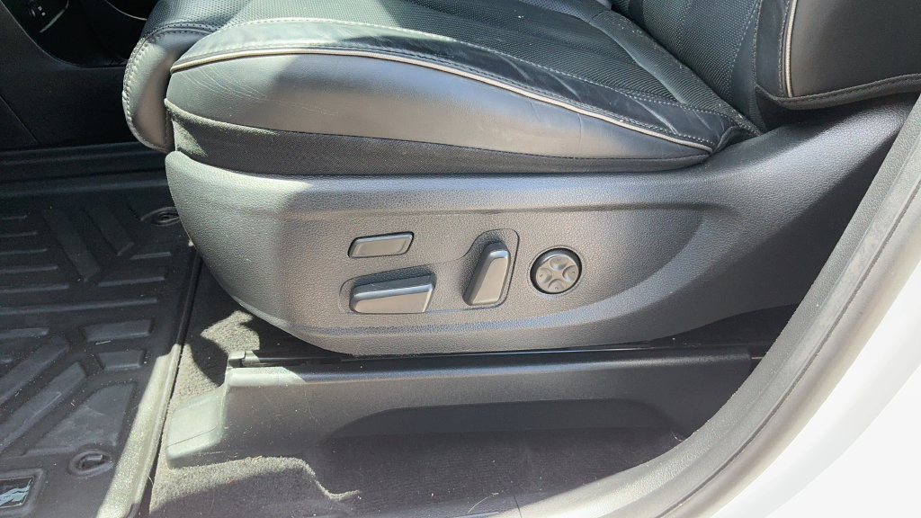 Used 2020 Hyundai Palisade Limited FWD image 19