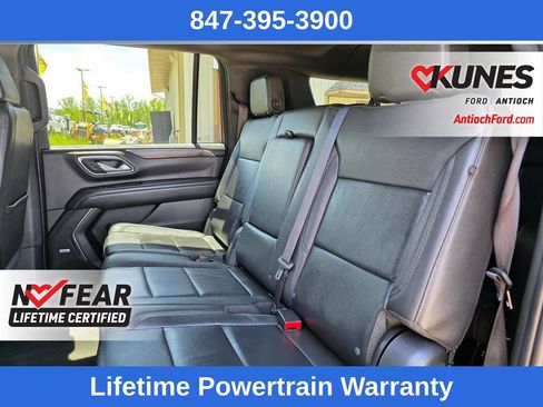 Used 2023 Chevrolet Suburban LT AWD/4WD image 25