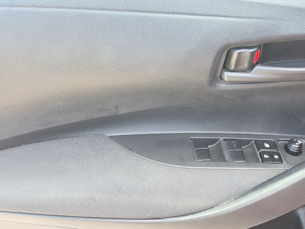 Used 2024 Toyota Corolla LE FWD image 11