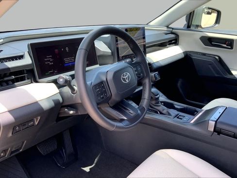 Used 2026 Toyota RAV4 XLE Premium FWD image 18