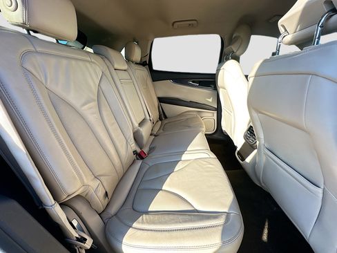 Used 2016 Lincoln MKX Select w/ Select Plus Package image 26