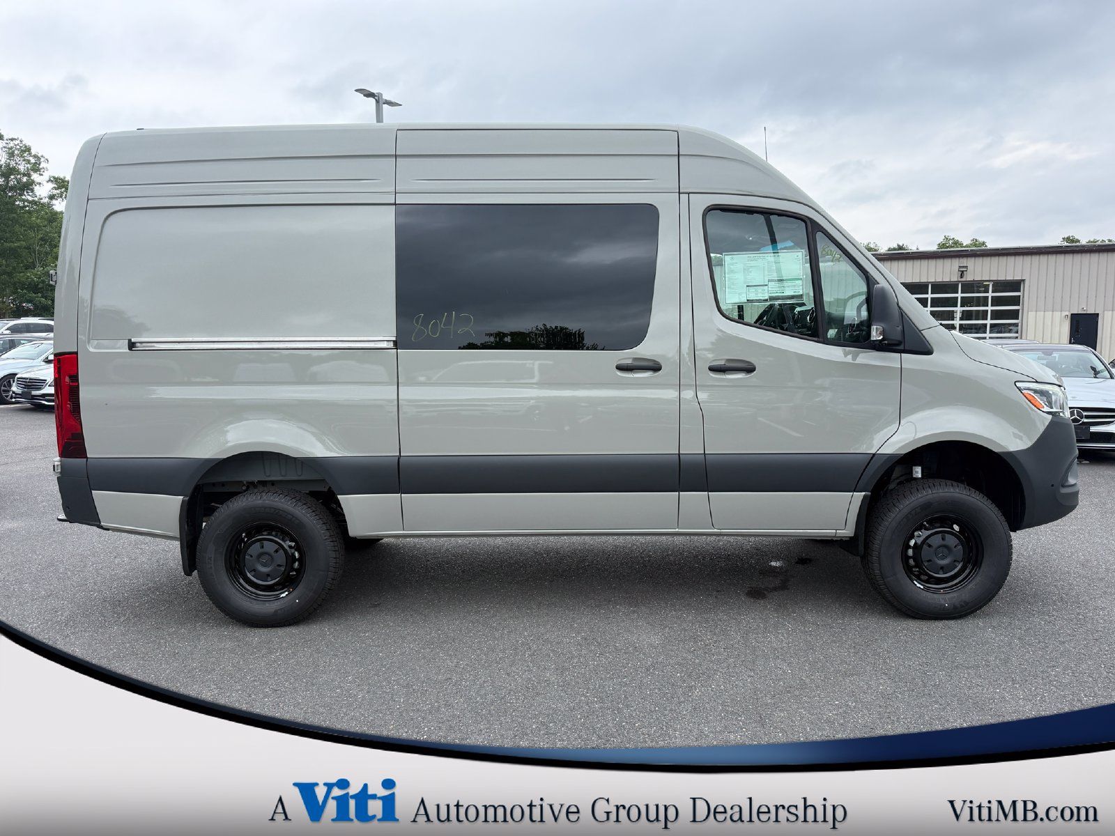 Used 2026 Mercedes-Benz Sprinter 2500 image 9