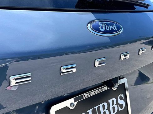 Used 2024 Ford Escape ST-Line w/ Tech Pack #1 FWD image 42
