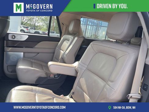 Used 2023 Lincoln Navigator L Reserve AWD/4WD image 23