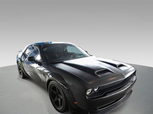 Used 2020 Dodge Challenger SRT Super Stock image 3