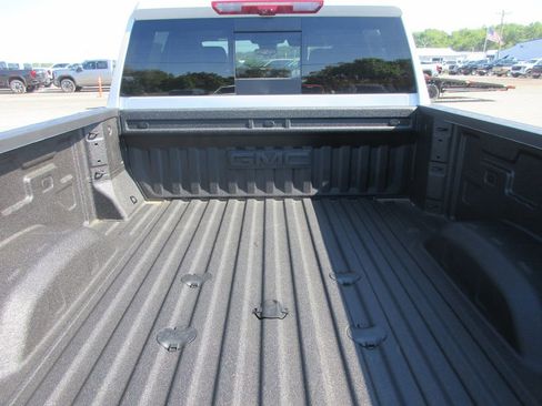 New 2026 GMC Sierra 2500 Denali Ultimate AWD/4WD image 6