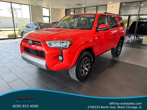 Used 2024 Toyota 4Runner TRD Off-Road Premium w/ Moonroof Package image 1
