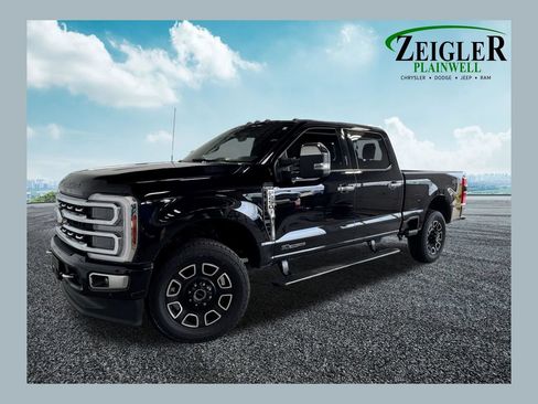 Used 2024 Ford F250 Platinum AWD/4WD image 1