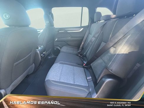 Certified 2025 GMC Acadia Elevation image 28