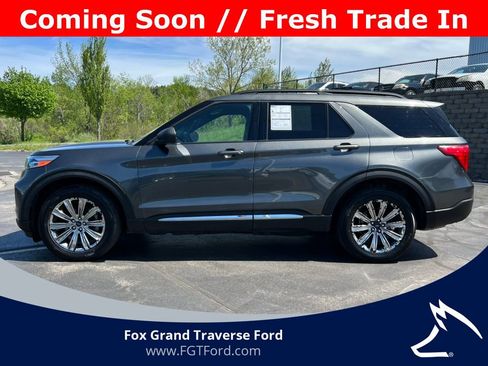 Certified 2020 Ford Explorer XLT w/ Equipment Group 202A AWD/4WD image 35