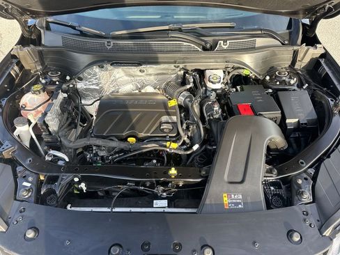 Used 2025 Chevrolet Trax LT w/ LT Convenience Package image 30