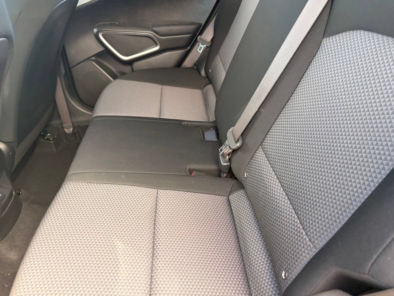 Used 2023 Kia Soul S FWD image 16