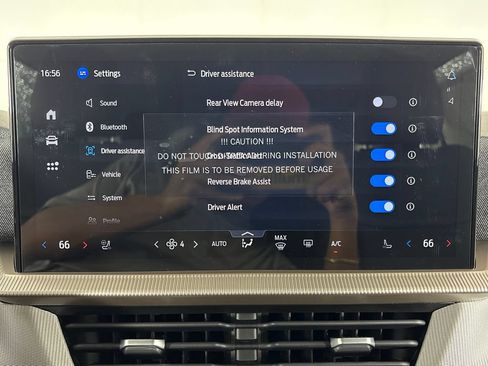 New 2026 Ford Explorer Active w/ Active Comfort Package RWD image 34