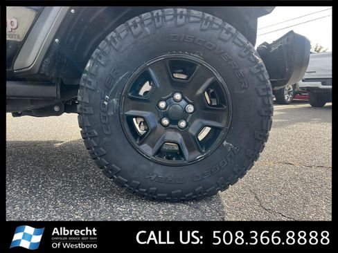 Used 2021 Jeep Gladiator Mojave image 34