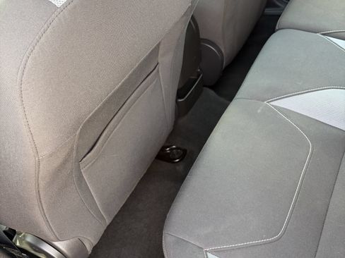 Used 2016 Ford Focus ST FWD image 5