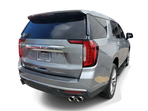 Used 2023 GMC Yukon Denali w/ Advanced Technology Package RWD image 4
